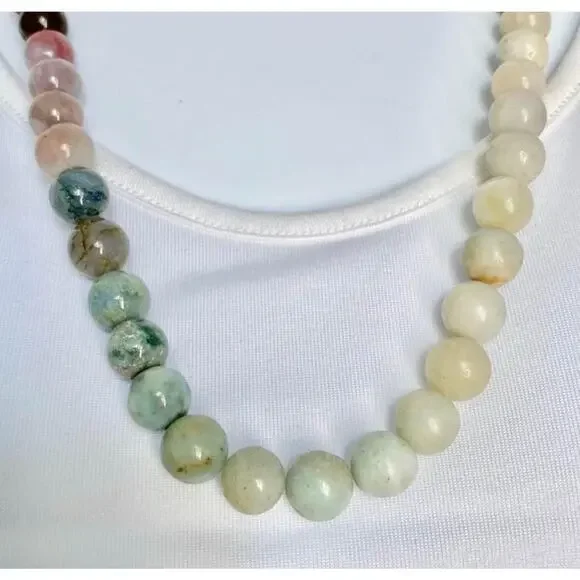 Moss Agate Ombré Beaded Necklace - Picture 2 of 5